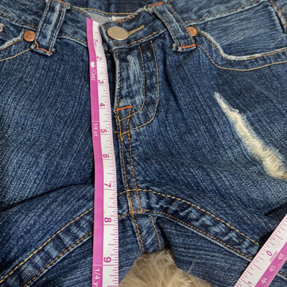 True Religion Distressed Bootcut Jeans. Size 28 - Picture 10 of 16